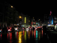 Berliner Straße bei Nacht